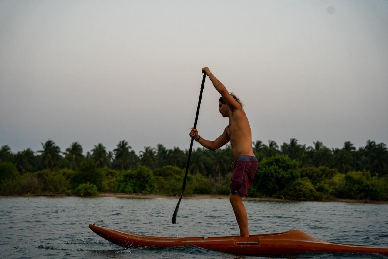 Blue Kite Family Resort Kalpitiya Bagian luar foto