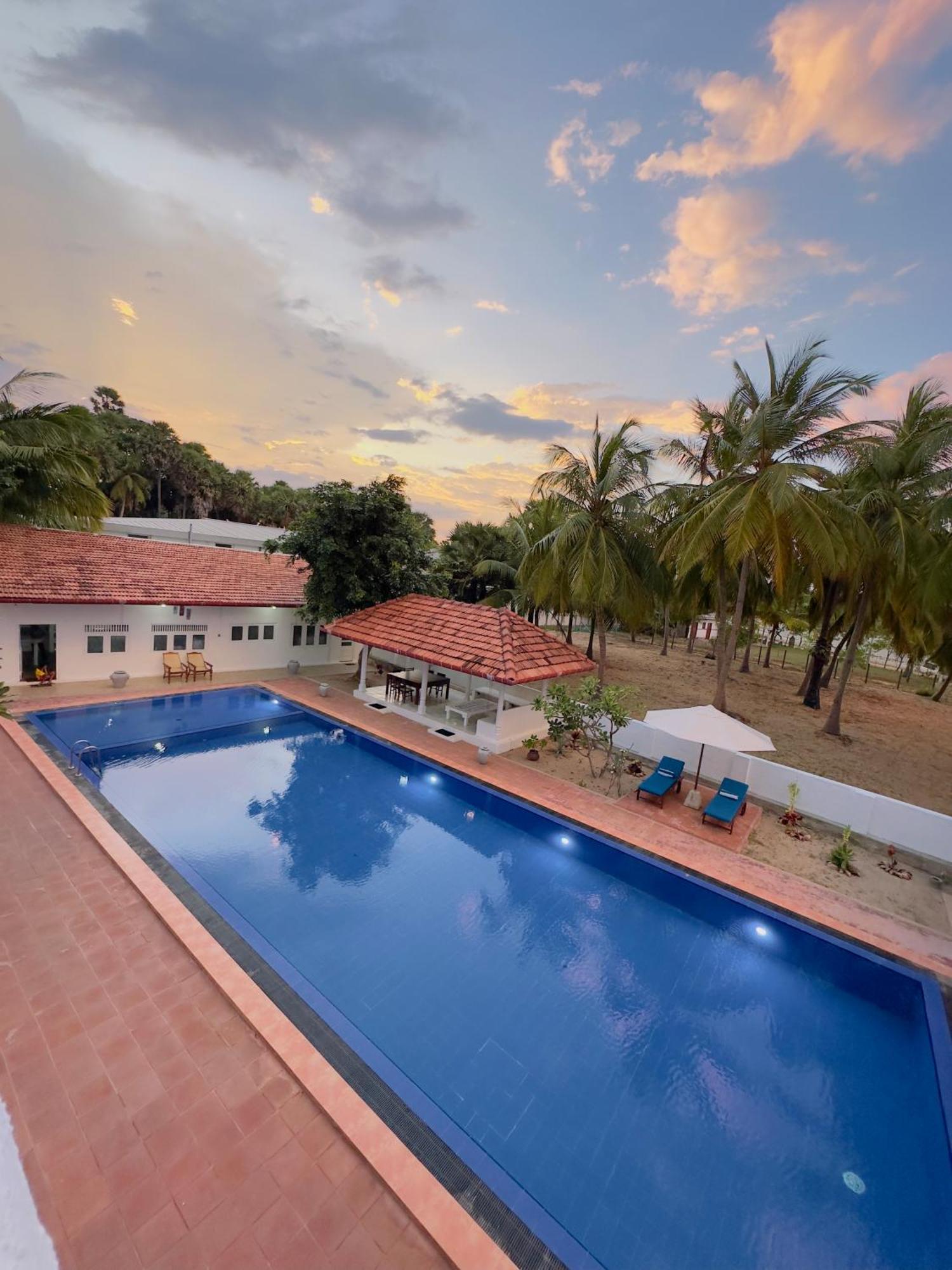 Blue Kite Family Resort Kalpitiya Bagian luar foto